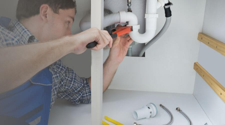 Professional sink repair in Smithdale, MS